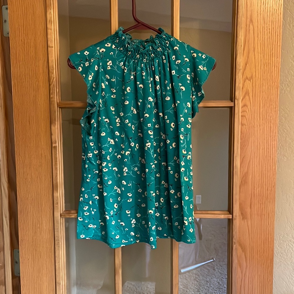 Adorable high neck cap sleeve shirt